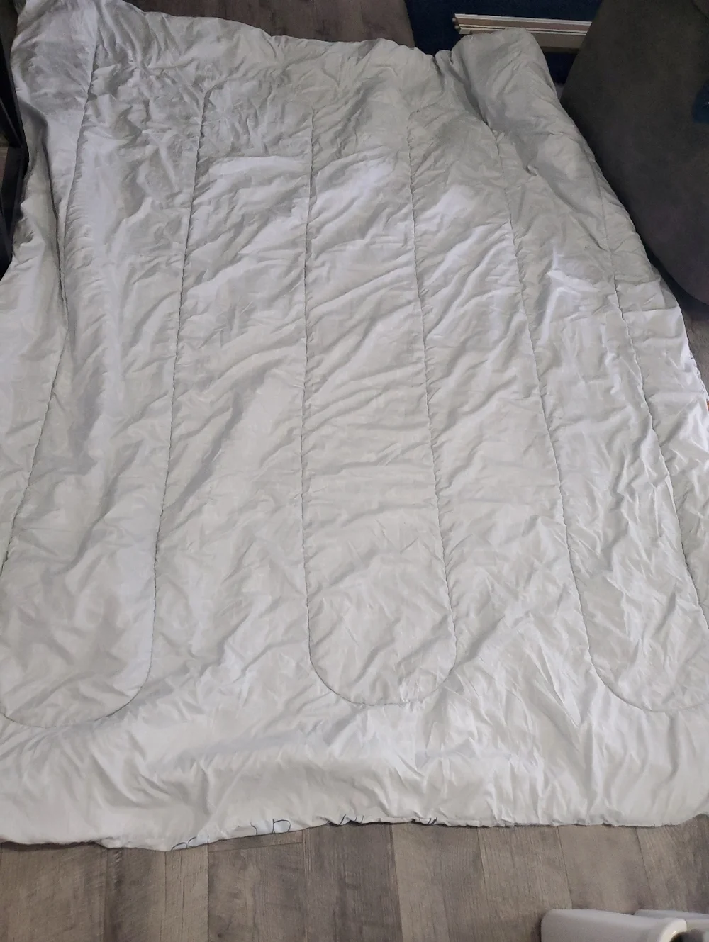 Full Dinosaur Comforter, Shams, Pillowcase And Blanket